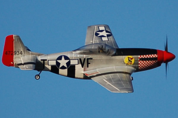 FMS WWII P-51D Mustang Electric RTF Aircraft with 2.4ghz Radio S