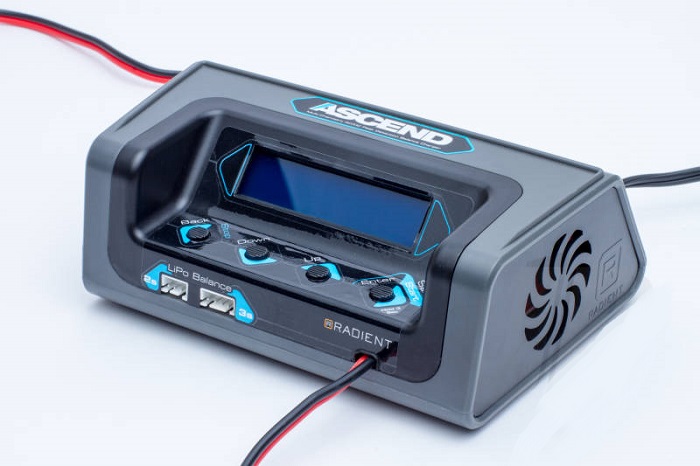 Ascend LCD Multi-Chemistry 6A Charger - Πατήστε στην εικόνα για να κλείσει