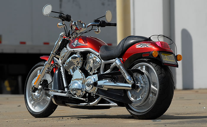 Τηλεκατευθυνόμενη μοτοσυκλέτα1:4 Harley Davidson Style - RC Moto