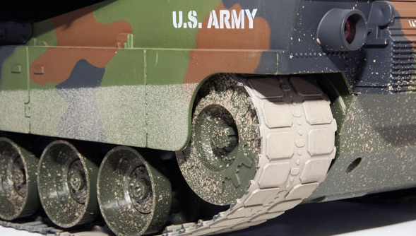 M1 Abrams RC Battle Tank - Forest Camouflage - Πατήστε στην εικόνα για να κλείσει