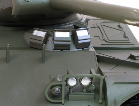 Bulldog 1/16th Smoking Radio Controlled (RC) Tank - Πατήστε στην εικόνα για να κλείσει