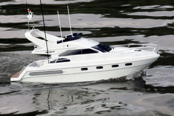 (image for) Hobby Engine Saint Tropez Cruiser RC Boat