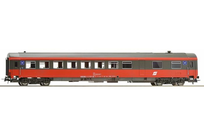 (image for) Roco Austrian RIC Dining Car of the OBB - Used model