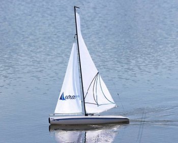 (image for) Aura 650 RTR Sailboat