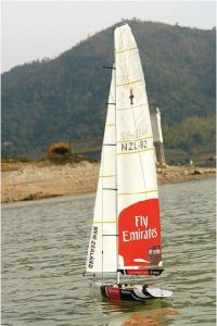 (image for) Fly Emirates - Radio Controlled Electric RC Boat