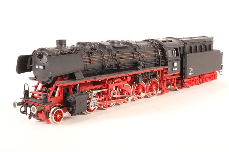 H0 Roco 04126A Steam Locomotive BR 043 315-1 DB - Used model