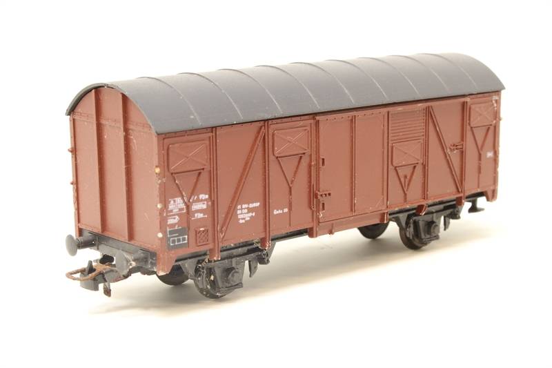 Roco 4304 Covered Freight Wagon DB Gauge H0 - Used model