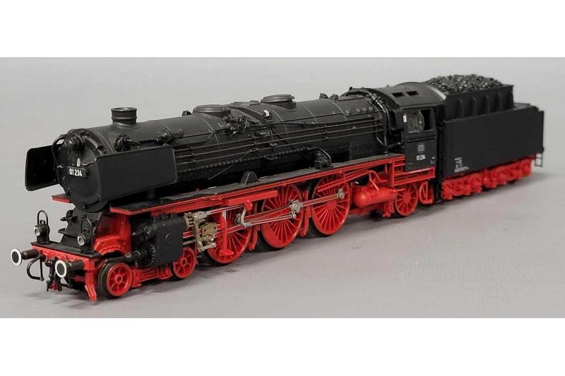 Roco 43240 HO Gauge DB Steam Loco BR 001 Class - Used model - Πατήστε στην εικόνα για να κλείσει