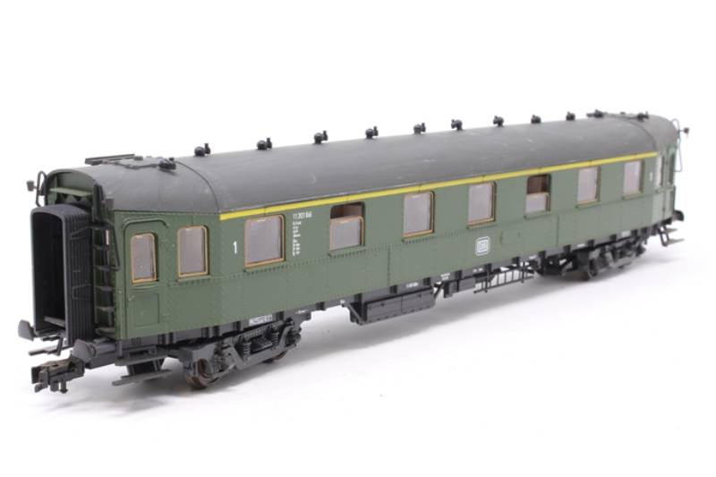 ROCO 44444 DB A4uee Hecht Express Train Passenger - Used model