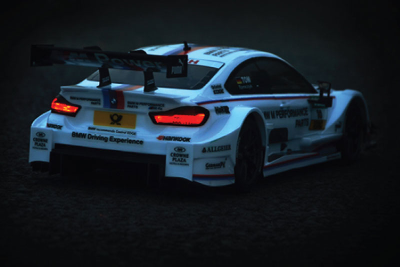 CARISMA GT10RS BMW M4 DTM (#10 WHITE) READY SET - Click Image to Close