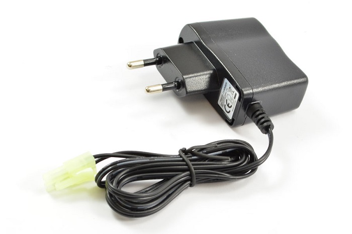 FTX OUTBACK NIMH WALL CHARGER - EU - Click Image to Close