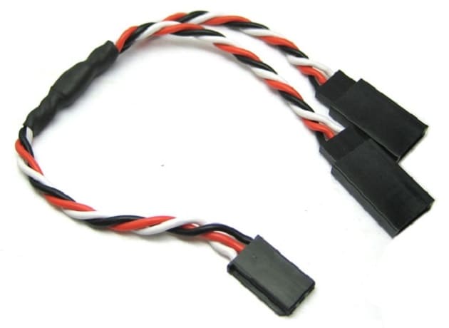 ETRONIX 30CM 22AWG FUTABA TWISTED Y EXTENSION WIRE