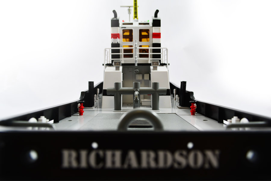 Hobby Engine Premium Label Richardson Tug Boat with 2.4Ghz Radio - Click Image to Close