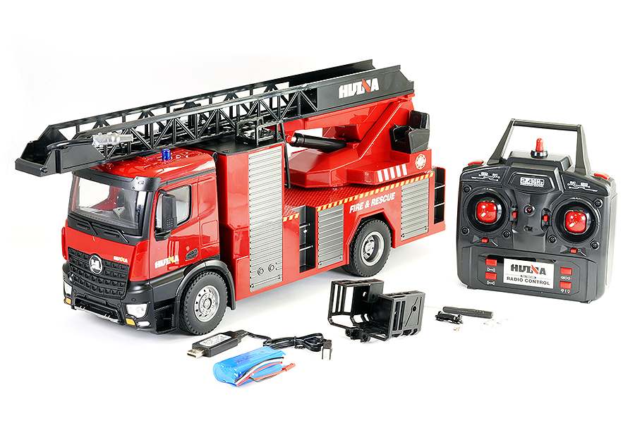 HUINA 1/14 FIRE TRUCK WITH LADDER AND HOSE