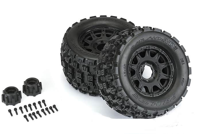 PROLINE BADLANDS MX38 3.8" ON RAID BLACK 8X32 17MM HEX