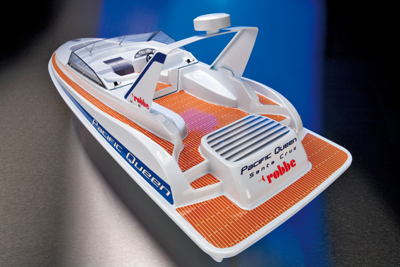 Pacific Queen 2,4 GHz RTR RC BOAT