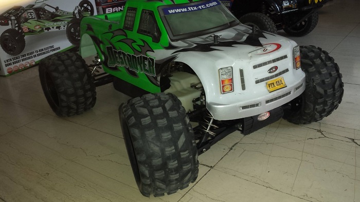 FTX Destroyer RTR 1/5 4WD Petrol RC Monster Truck : Βενζινοκίνητ - Πατήστε στην εικόνα για να κλείσει