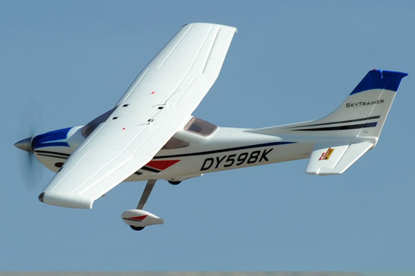 Dynam Cessna Sky Trainer RTF 1280mm with 2.4ghz Radio System - Πατήστε στην εικόνα για να κλείσει