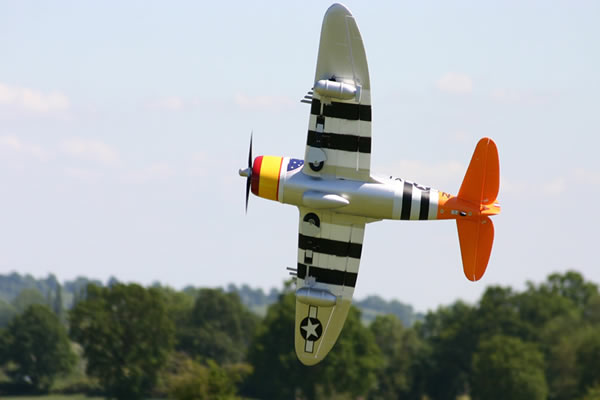 FMS WWII P-47 Thunderbolt 1,4m, Electric ARTF RC Aircraft (Retra - Πατήστε στην εικόνα για να κλείσει