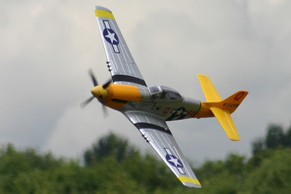 FMS WWII P-51D Mustang V2 Electric ARF Aircraft (Retract Landing - Click Image to Close