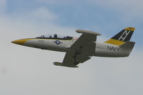 Top Gun ARTF Fibreglass L-39 Albatross US-Navy 70mm EDF Jet - Πατήστε στην εικόνα για να κλείσει