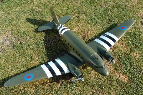 Douglas C-47 Dakota RTF Electric RC Warbird with 2.4ghz Radio Sy - Πατήστε στην εικόνα για να κλείσει